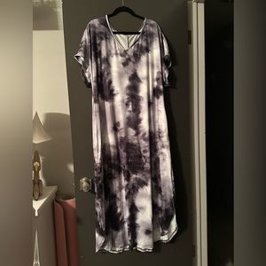 Long black. White and Grey dress